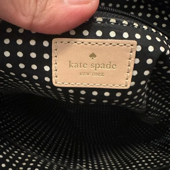 Kate Spade Tote / shoulder bag. Good Condition - Picture 7 of 10